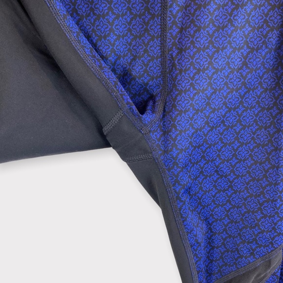 Athleta Lotus Precision 7/8 Tights - Picture 8 of 9